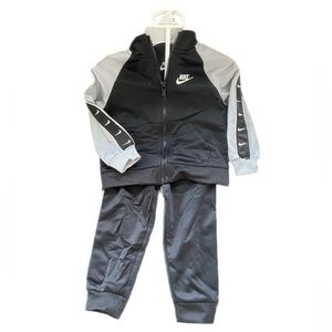 Nike Black Tracksuit Matching Set 18M